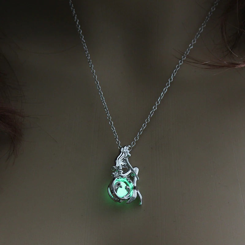 Moon Glowing Charm Pendants FyreFly Sky